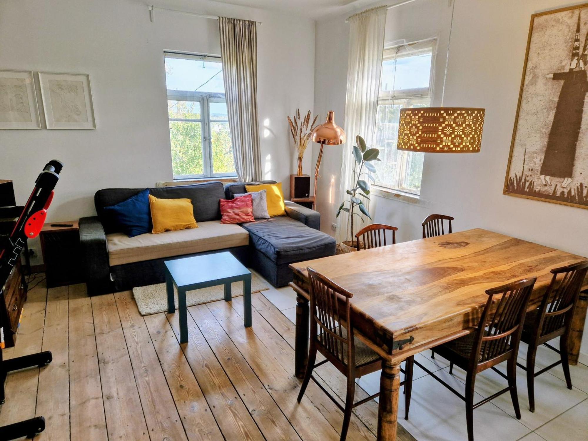 Hillside View House With Garden, Private Parking, Quiet Location - 12 Min To Old Town Anytime, Long Welcome Hébergement de vacances