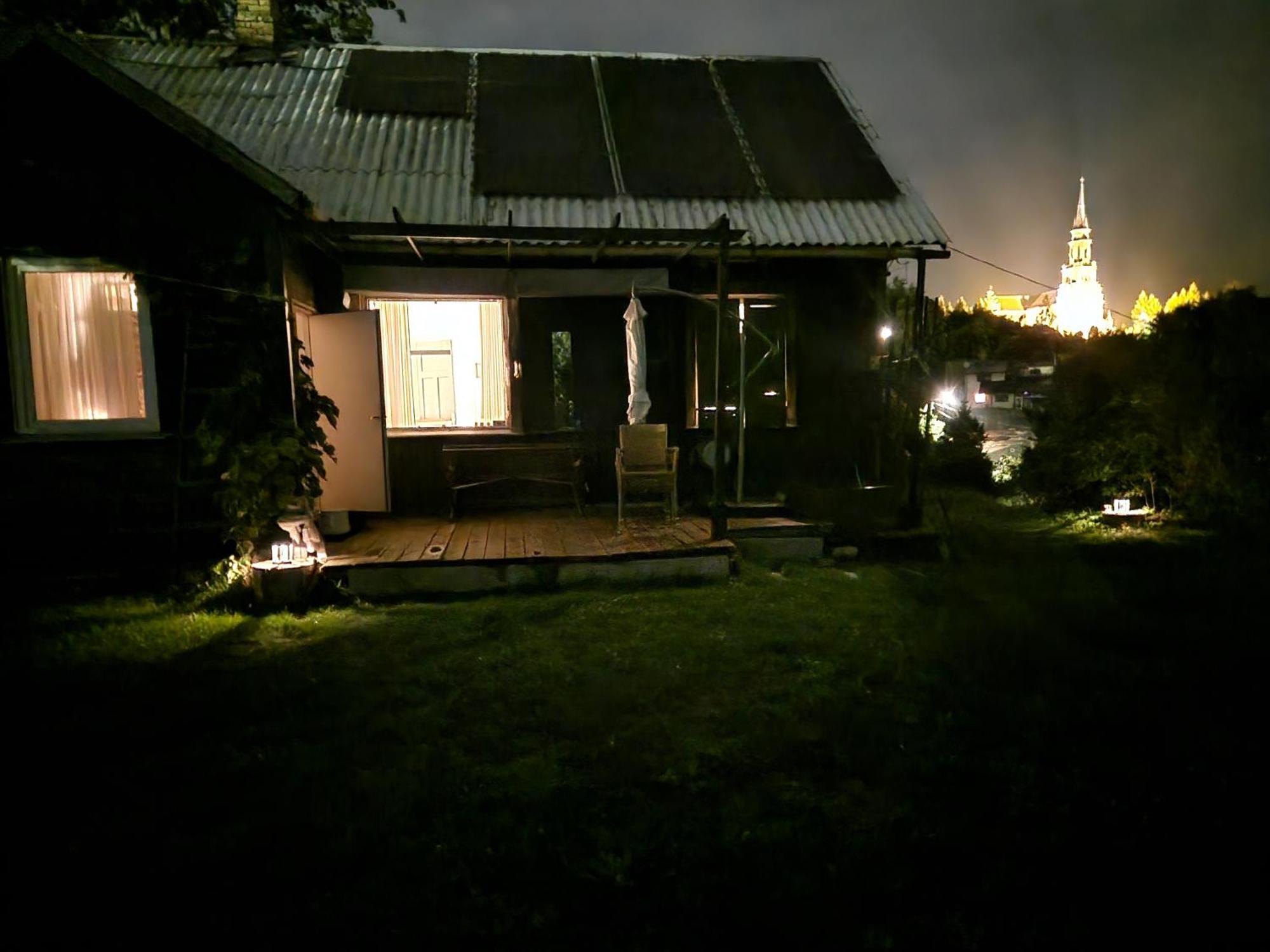 Hillside View House With Garden, Private Parking, Quiet Location - 12 Min To Old Town Anytime, Long Welcome VNO